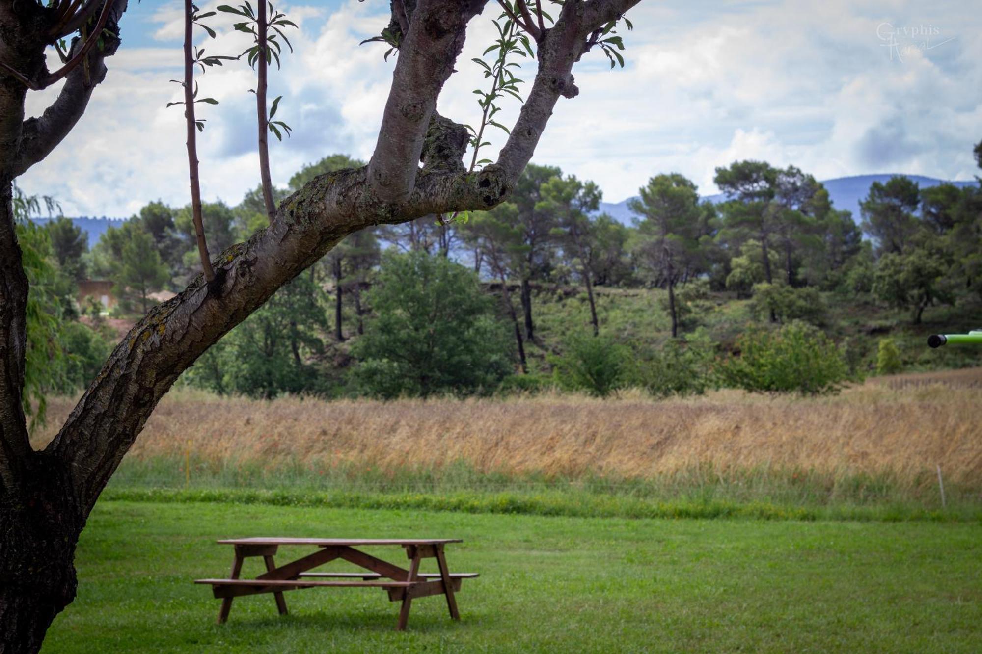 Вилла Domaine De La Marie Dans Le Luberon Peypin-d'Aigues Экстерьер фото